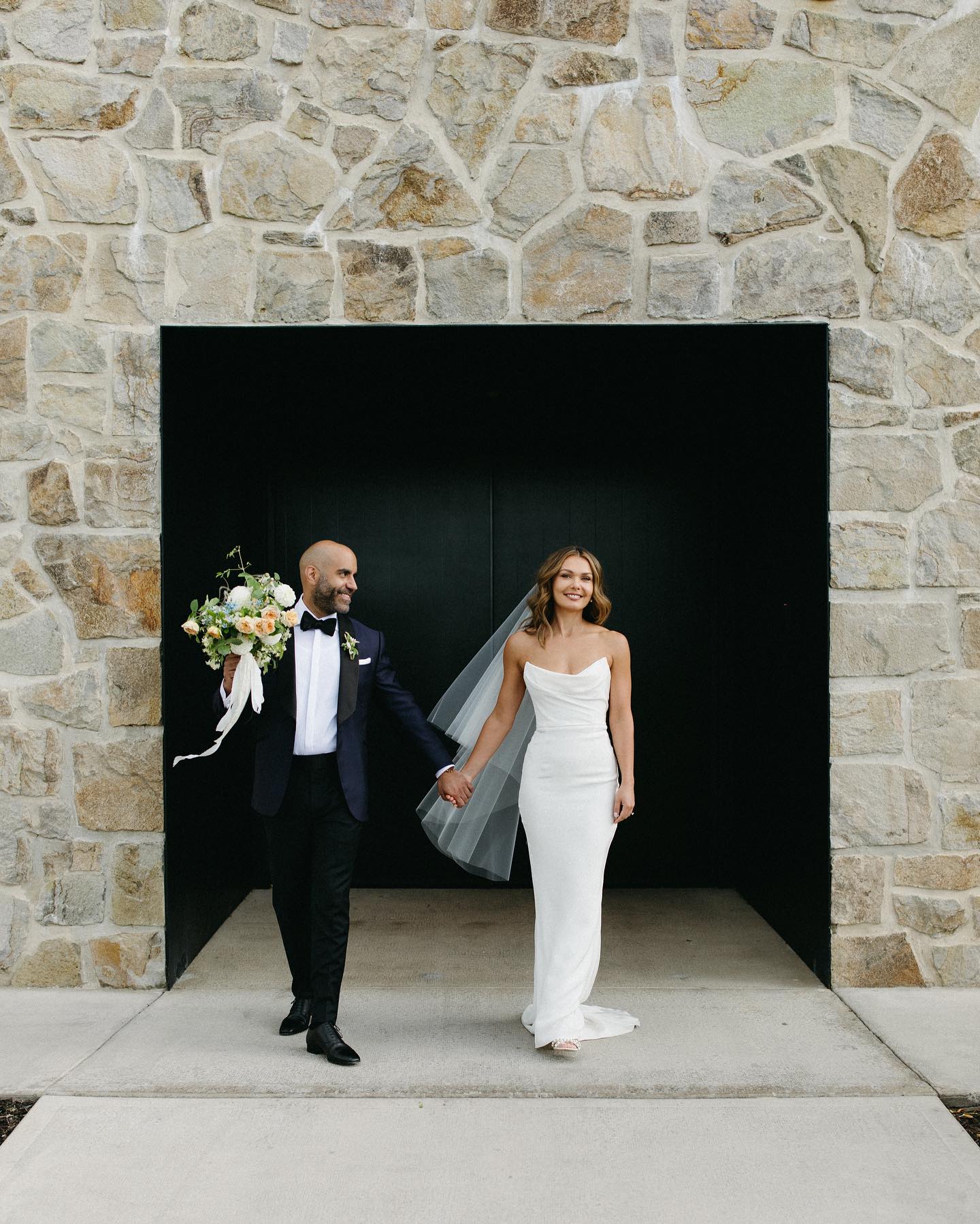 Tessa Shannon - The Wedding Complete Pack - Editorial Luxury Lightroom Presets – Hiện Đại - Sạch Sẽ và Tinh Tế – Bộ Preset Được Đánh Giá Rất Cao Trong Ngành Nhiếp Ảnh Cưới (xmp/acr) W2F171 6 nencyha.com The Wedding Complete Pack Editorial Luxury Lightroom Presets4