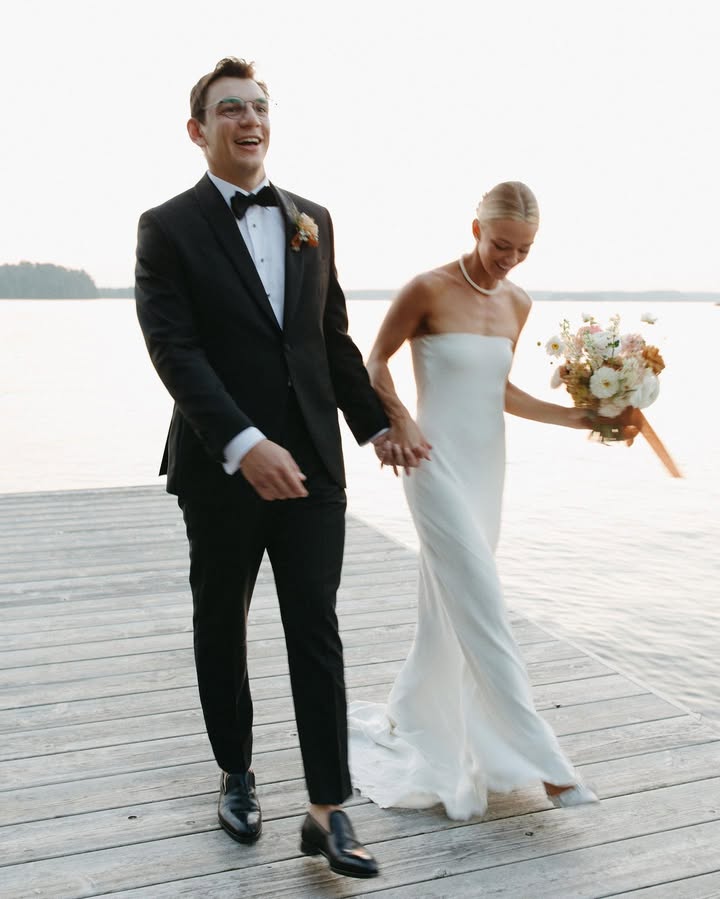 Tessa Shannon - The Wedding Complete Pack - Editorial Luxury Lightroom Presets – Hiện Đại - Sạch Sẽ và Tinh Tế – Bộ Preset Được Đánh Giá Rất Cao Trong Ngành Nhiếp Ảnh Cưới (xmp/acr) W2F171 9 nencyha.com The Wedding Complete Pack Editorial Luxury Lightroom Presets7