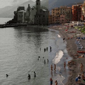 envijon - Black & White Mobile Photo Filters – Tinh Hoa Của Ngày Xưa – Gói Preset Dành Cho Mobile Đơn Sắc Cho Thời Đại Hiện Đại (dng) G41H94 24 envijon black white mobile photo filters nencyha.com 13