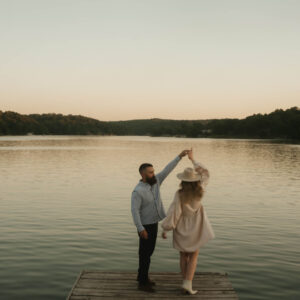 G-Presets: Abide by Miles Witt Boyer – Gói preset mang màu sắc độ sâu và nghệ thuật chút kịch tính và sức sống vào bức ảnh (xmp/acr) B52E90 13 g presets abide by miles witt boyer goi preset mang mau sac do sau va nghe thuat chut kich tinh va suc song vao buc anh 5