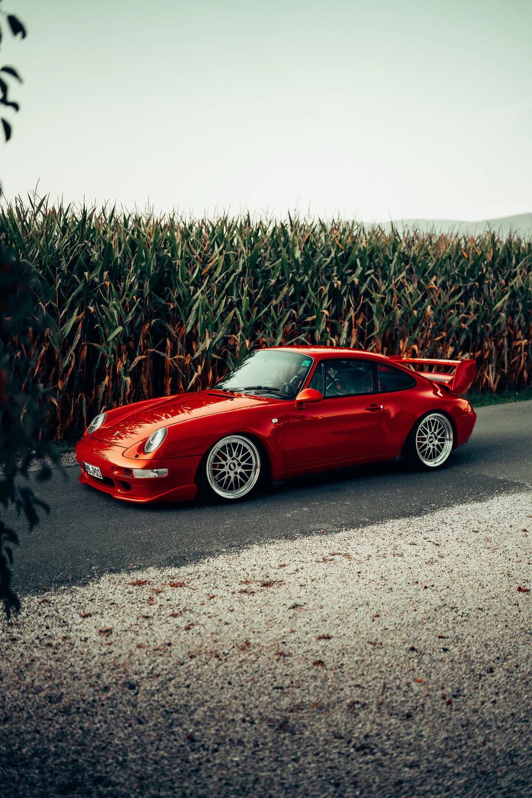 2021 THE HOLY GRAIL V2 (15 PRESETS BUNDLE!) – Gói preset tone màu xanh lá cây và màu cát phong cách (xmp/acr) B44L14 12 mike crawat 2021 the holy grail v2 presets desktop nencyha.com 11