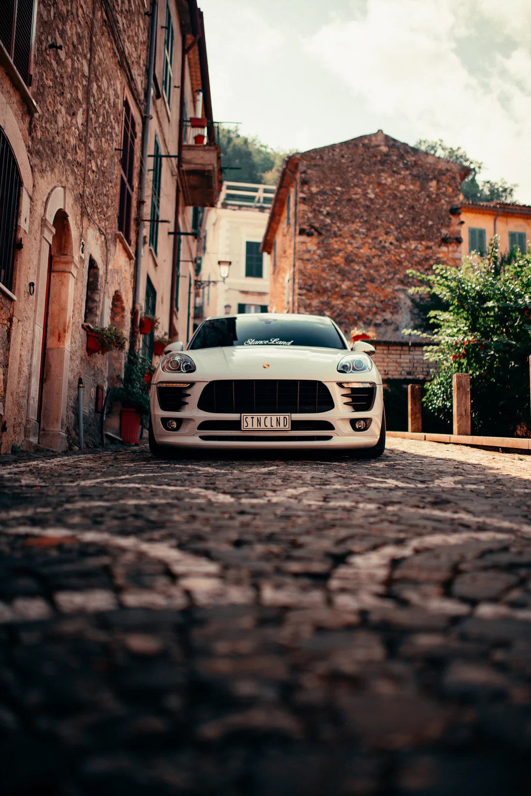 2021 THE HOLY GRAIL V2 (15 PRESETS BUNDLE!) – Gói preset tone màu xanh lá cây và màu cát phong cách (xmp/acr) B44L14 15 mike crawat 2021 the holy grail v2 presets desktop nencyha.com 14