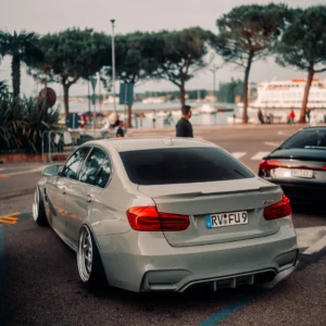 2021 THE HOLY GRAIL V2 (15 PRESETS BUNDLE!) – Gói preset tone màu xanh lá cây và màu cát phong cách (xmp/acr) B44L14 20 mike crawat 2021 the holy grail v2 presets desktop nencyha.com 3