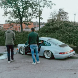 Mike Crawat 2024 35mm Film Look Presets *NEW* – Gói preset hoài cổ của phim 35mm dành cho ảnh về xe hơi - ô tô - thiên nhiên - chân dung (xmp/acr, dng) K43L55 31 mike crawat 2024 35mm film look presets nencyha.com 9