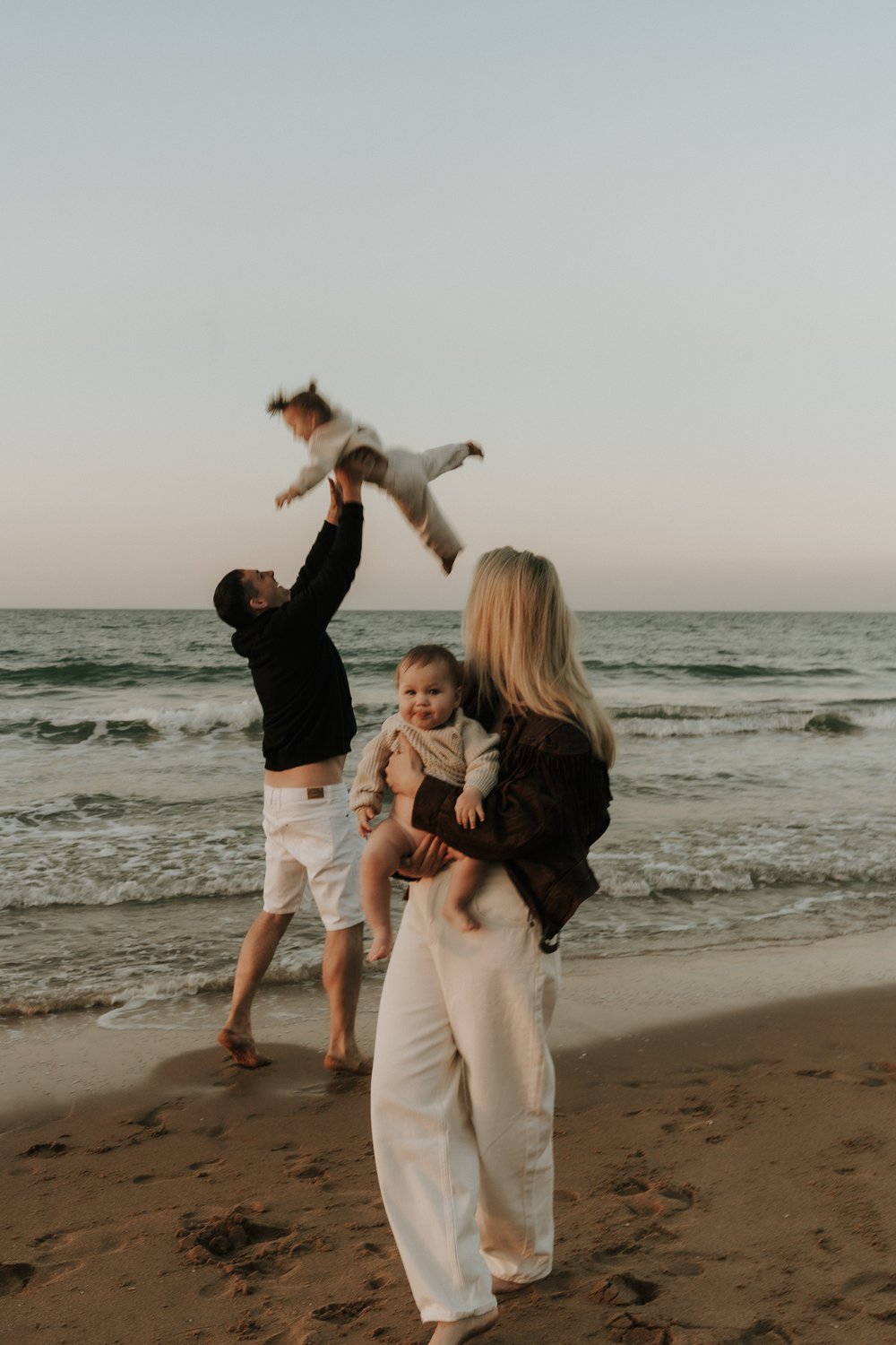 Nina Goks - Salt & Dune – Gói preset 09 tone màu mang tính điện ảnh và tập trung vào thiên nhiên (xmp/acr) T50N86