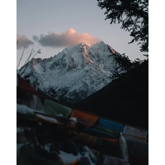 Urbexmode - Cine Roadtrip Presets Pack – Gói Presets 10 Tone Màu Film Dành Cho Ảnh Chụp Du Lịch, Ảnh Phong Cảnh (xmp/acr, dng) 4R7O15 2 urbexmode cine roadtrip presets pack goi presets 10 tone mau film danh cho anh chup du lich anh phong canh 0