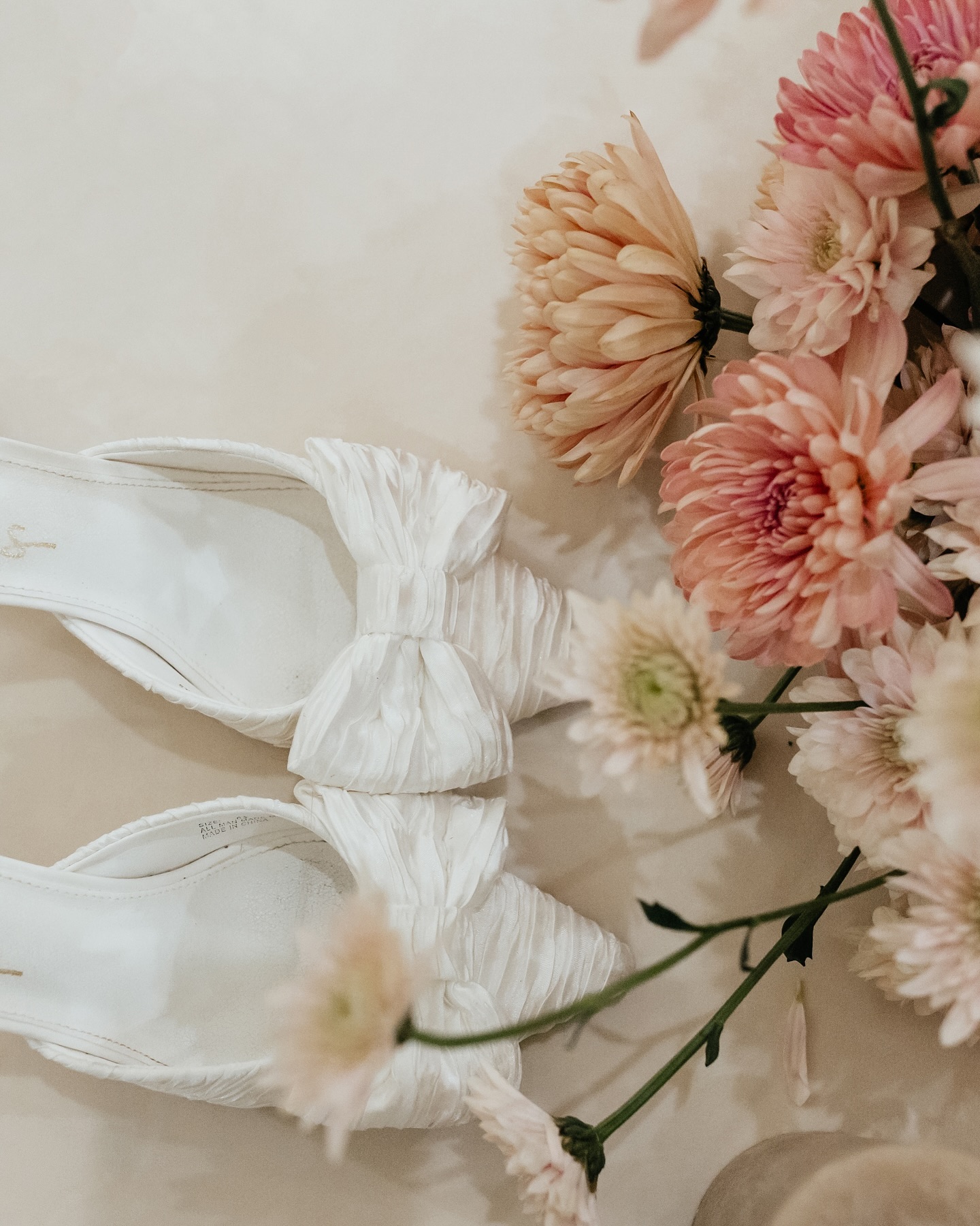 Sadie Photo - Bouquet Collection - Gói preset dành cho Nhiếp ảnh cưới màu sắc vượt thời gian (xmp/acr) L54I63 7 sadie photo bouquet collection goi preset danh cho nhiep anh cuoi mau sac vuot thoi gian 8