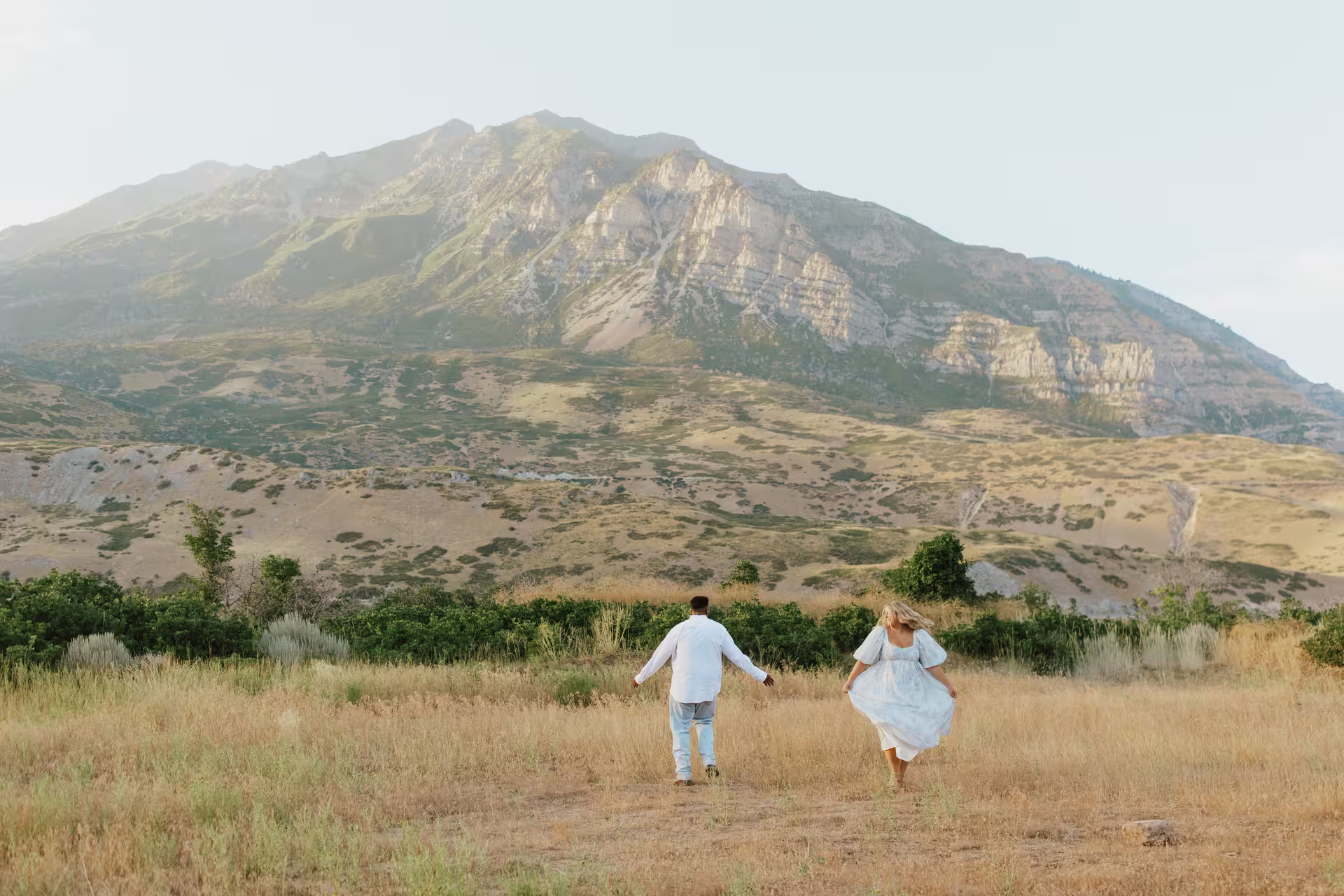 Sadie Photo - Bouquet Collection - Gói preset dành cho Nhiếp ảnh cưới màu sắc vượt thời gian (xmp/acr) L54I63 1 Sadie Photo - Bouquet Collection - Gói preset dành cho Nhiếp ảnh cưới màu sắc vượt thời gian