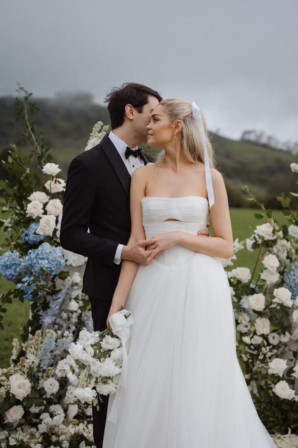 Shae Estella - The Signature Wedding Collection Presets – Gói Preset Dành Cho Nhiếp Ảnh Cưới – Tone Màu Hiện Đại - Lãng Mạn Và Đẹp (xmp/acr, dng) W54D71 2 Shae Estella - The Signature Wedding Collection Presets – Gói Preset Dành Cho Nhiếp Ảnh Cưới (xmp/acr) W54D71