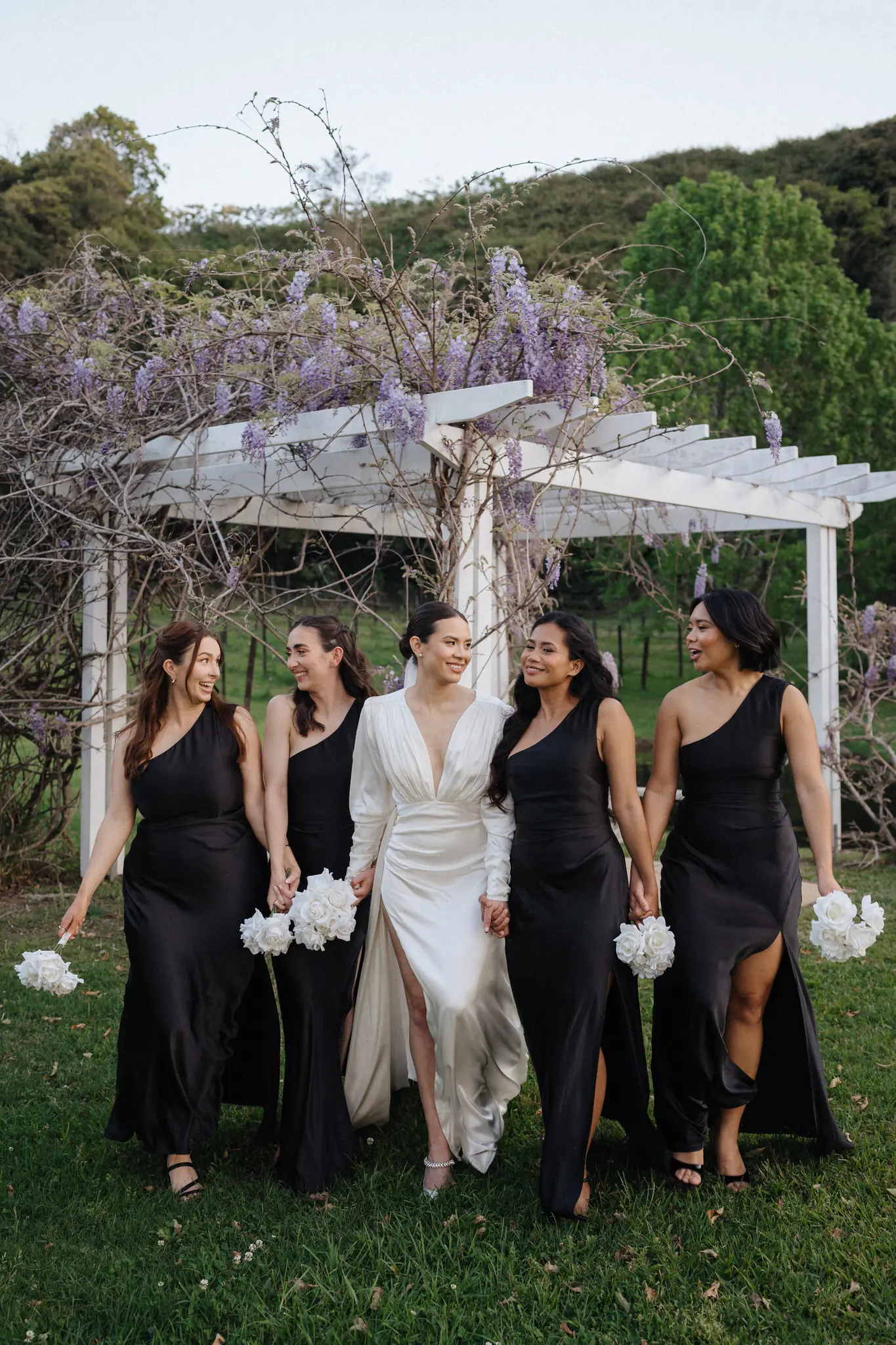 Shae Estella - The Signature Wedding Collection Presets – Gói Preset Dành Cho Nhiếp Ảnh Cưới – Tone Màu Hiện Đại - Lãng Mạn Và Đẹp (xmp/acr, dng) W54D71 6 shae estella the signature wedding collection presets goi preset danh cho nhiep anh cuoi 5