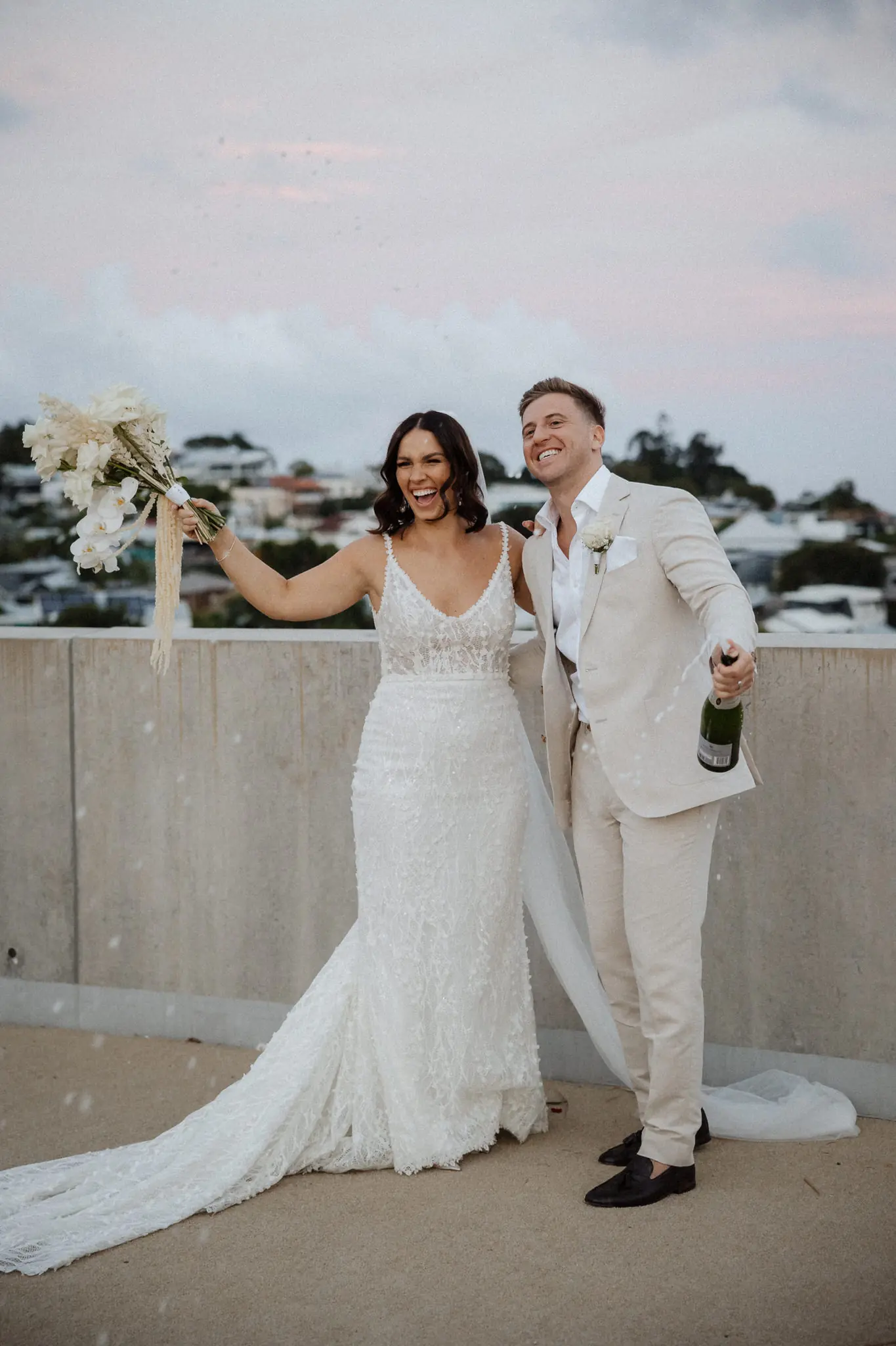 Shae Estella - The Signature Wedding Collection Presets – Gói Preset Dành Cho Nhiếp Ảnh Cưới – Tone Màu Hiện Đại - Lãng Mạn Và Đẹp (xmp/acr, dng) W54D71 9 shae estella the signature wedding collection presets goi preset danh cho nhiep anh cuoi 8