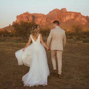 Briquelle Kayanne - BK Presets Pack – Bộ Sưu Tập Preset Màu Sắc Tự Nhiên Mang Cảm Giác Ấm Áp Mềm Mại và Hoài Cổ Vào Nhiếp Ảnh Cưới và Cặp Đôi (xmp/acr) C74D56