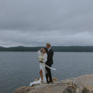 DVLOP - Kylie Morgan Feels Like Home – Bộ Sưu Tập Preset Màu Film Cảm Giác Hoài Niệm Ấm Áp và Mơ Hồ (xmp/acr) A74D75 8 dvlop kylie morgan feels like home bo suu tap preset mau film cam giac hoai niem am ap va mo ho 2