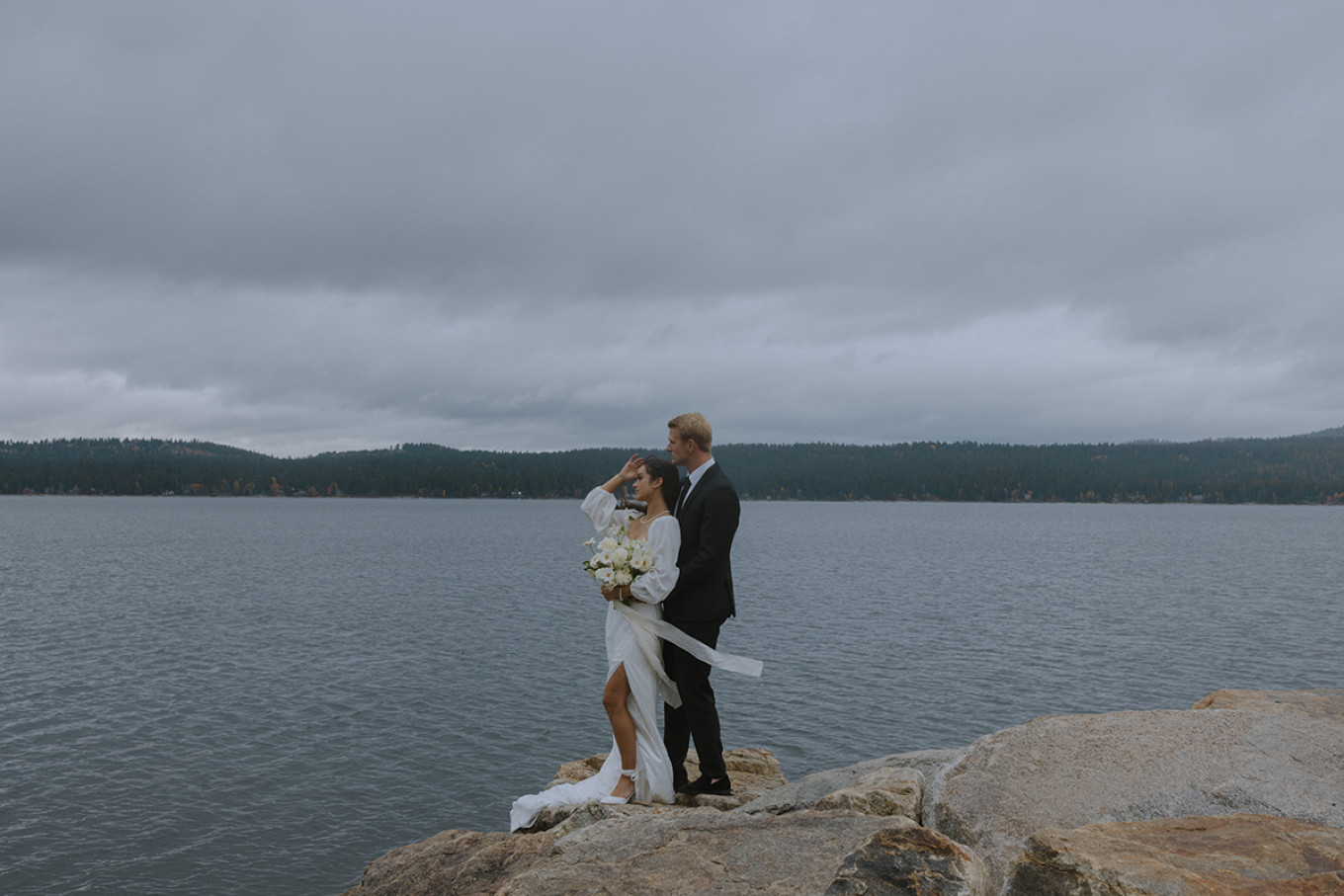 DVLOP - Kylie Morgan Feels Like Home – Bộ Sưu Tập Preset Màu Film Cảm Giác Hoài Niệm Ấm Áp và Mơ Hồ (xmp/acr) A74D75 3 dvlop kylie morgan feels like home bo suu tap preset mau film cam giac hoai niem am ap va mo ho 2