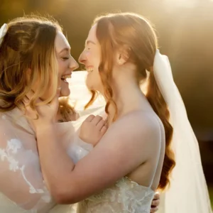 Flash Masters - Hậu trường buổi chụp ảnh chân dung cô dâu của NAG hàng đầu Vương quốc Anh (mp4) L81A42