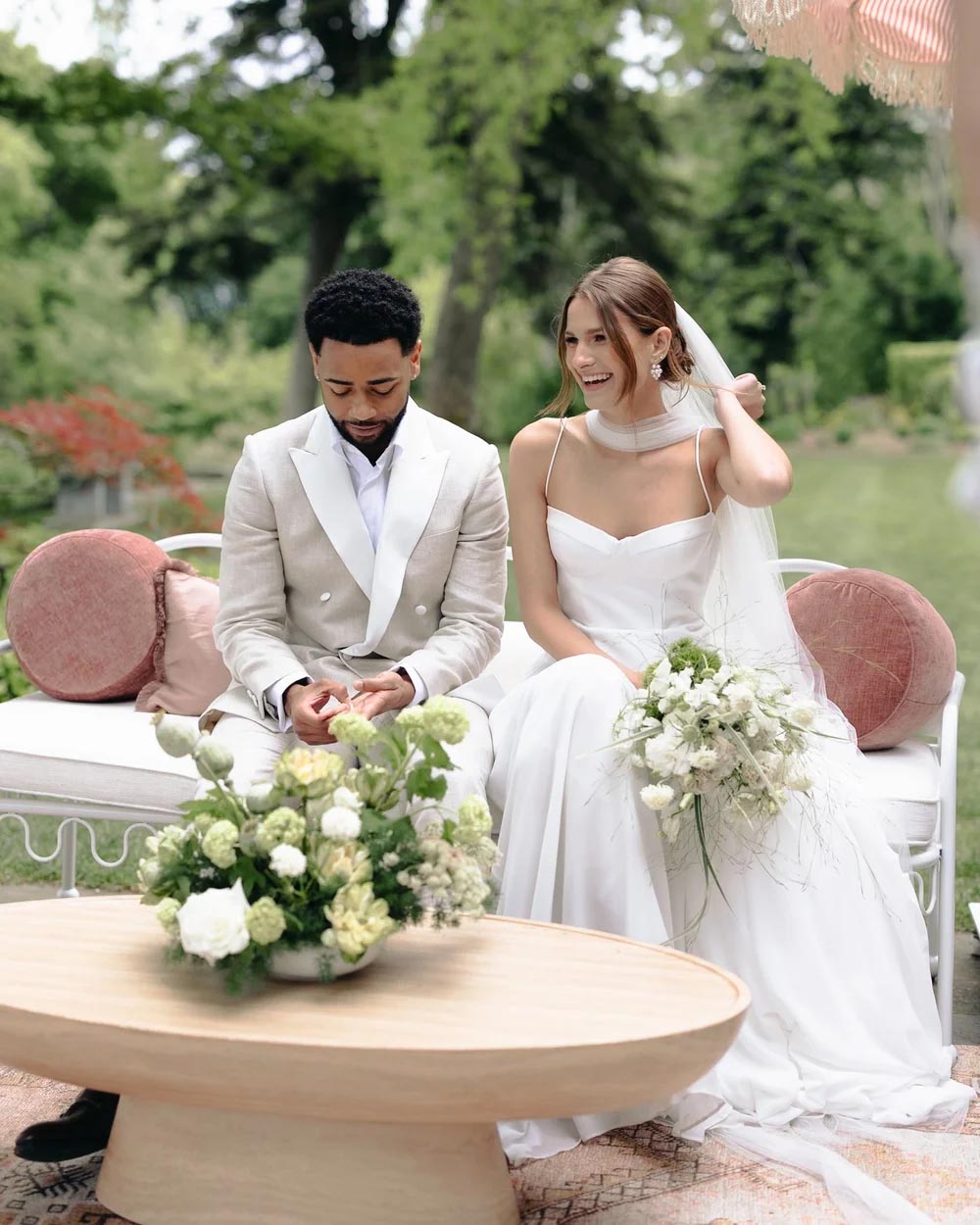 Martina De Santis – Inspired by Real Portra 400 — Bộ sưu tập Preset thiết kế đặc biệt dành cho Nhiếp ảnh cưới (xmp/acr) H102A79 4 martina de santis inspired by real portra 400 bo suu tap preset thiet ke dac biet danh cho nhiep anh cuoi 5 copy