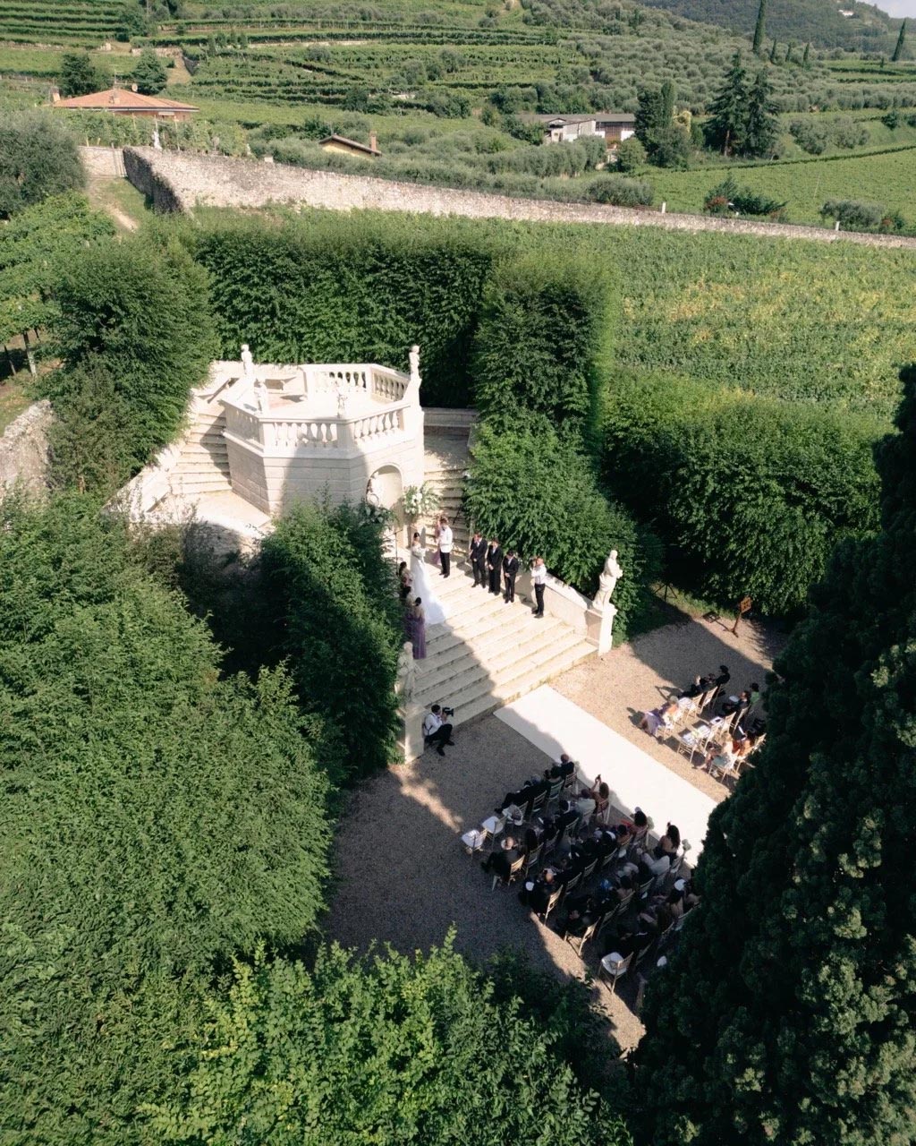 Martina De Santis – Inspired by Real Portra 400 — Bộ sưu tập Preset thiết kế đặc biệt dành cho Nhiếp ảnh cưới (xmp/acr) H102A79 6 martina de santis inspired by real portra 400 bo suu tap preset thiet ke dac biet danh cho nhiep anh cuoi 7 copy